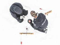 Simms Everyday Beanie -Fishing Store lifestyle everydaybeanie simms overhead 50 25 sim 10028b