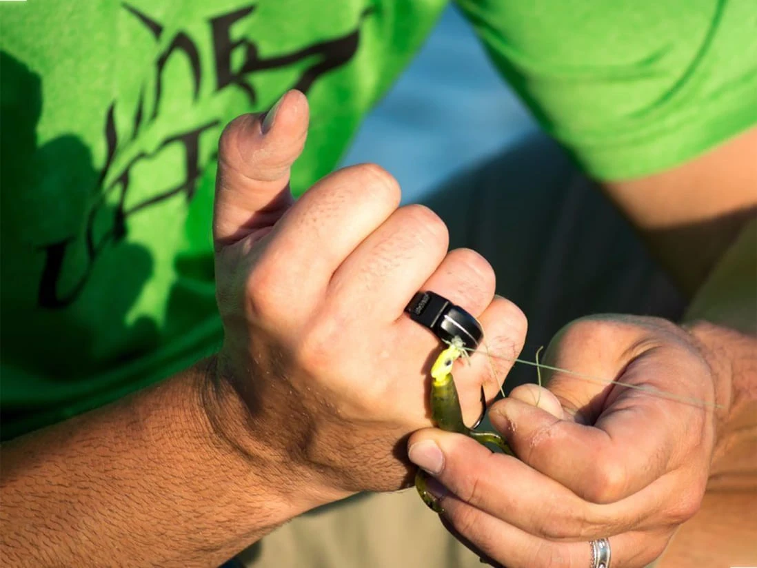 Line Cutterz Ring - Black 4 Line Cutterz Ring - Black - Image 2